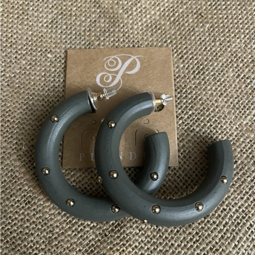 ❄️ Plunder | Cathy Green Wooden Earrings Gold Beads